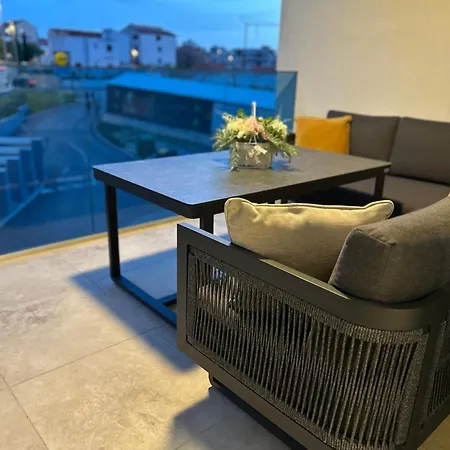 アパート Harmony Luxe Private Garage And Terrace スプリト