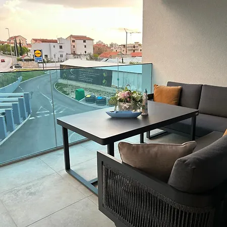 Harmony Luxe Private Garage And Terrace *