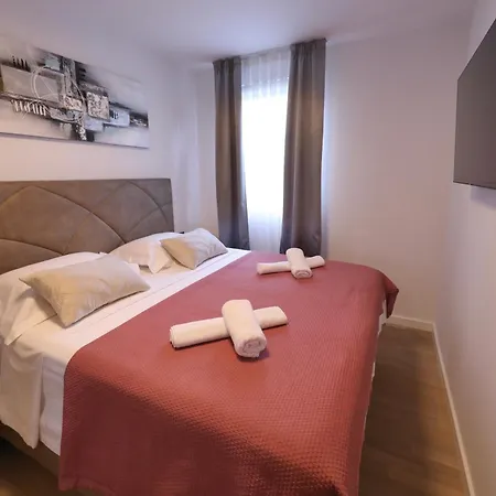 Harmony Luxe Private Garage And Terrace Апартаменты Сплит