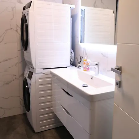 Luxury Harmony Apartman *