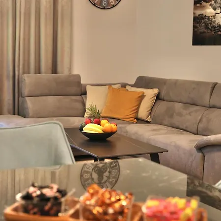Harmony Luxe Private Garage And Terrace Apartment *