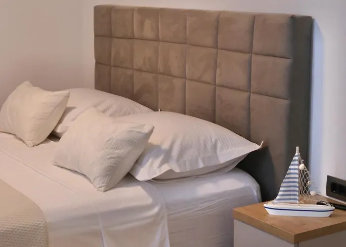 Luxury Harmony 아파트 스플리트